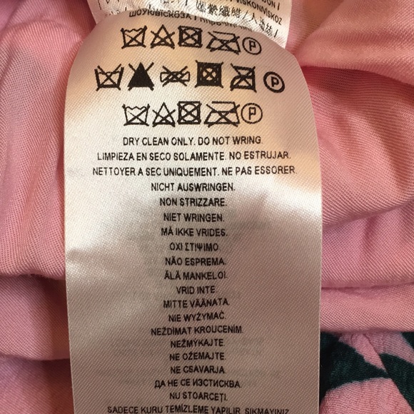 Guess | Pink romper - Picture 10 of 10